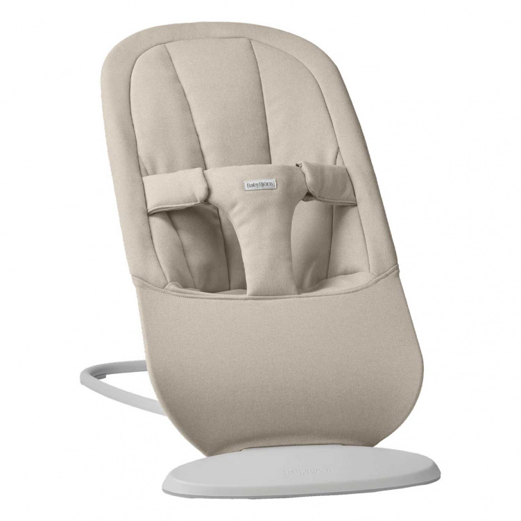 BabyBjörn Babysitter Begin Mjukborstad väv Sandgrå i gruppen Presenttips / Babyshower hos Bonti (BABJ002003)