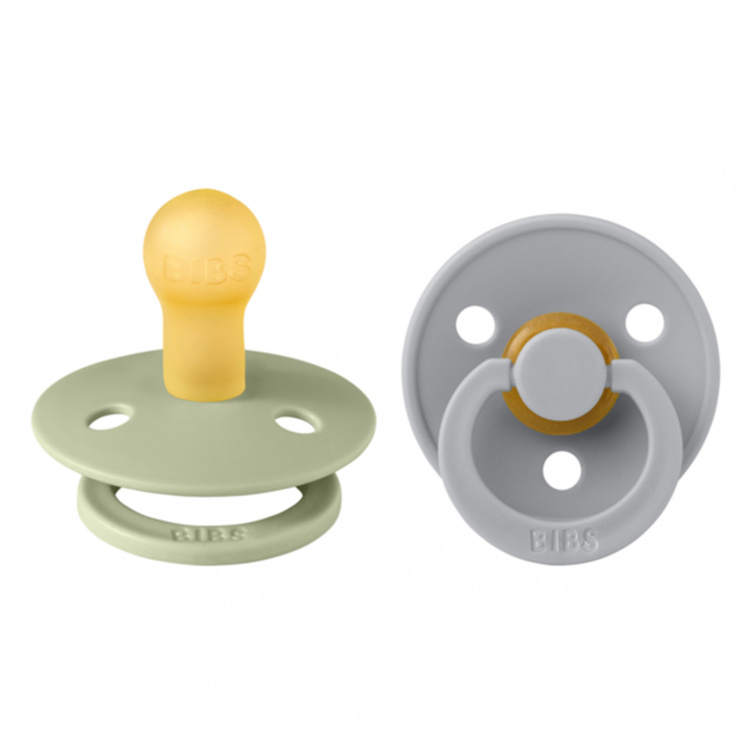 BIBS Napp Colour Latex 2-pack 6-18 mån Sage/Cloud i gruppen Babytillbehör / Nappar och tillbehör / Nappar 6 månader + hos Bonti (BIBS120262)