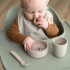 Done By Deer First Meal Servis Silikon Birdee Sand  i gruppen Rabatt ok - lista hos Bonti (DOBD1529819)